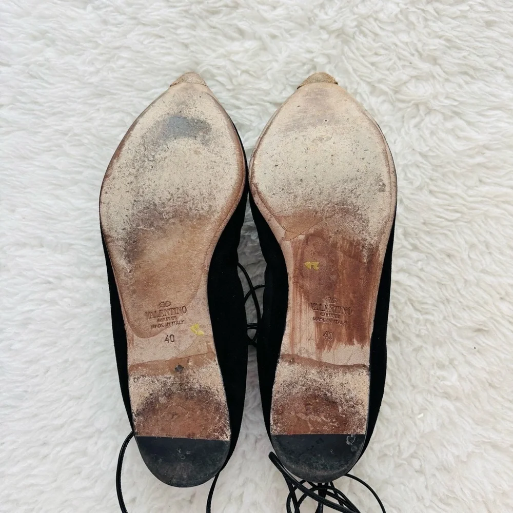 Garavani Valentino Strappy Black Suede Leather Lace-Up Flats size EU 40 US 8